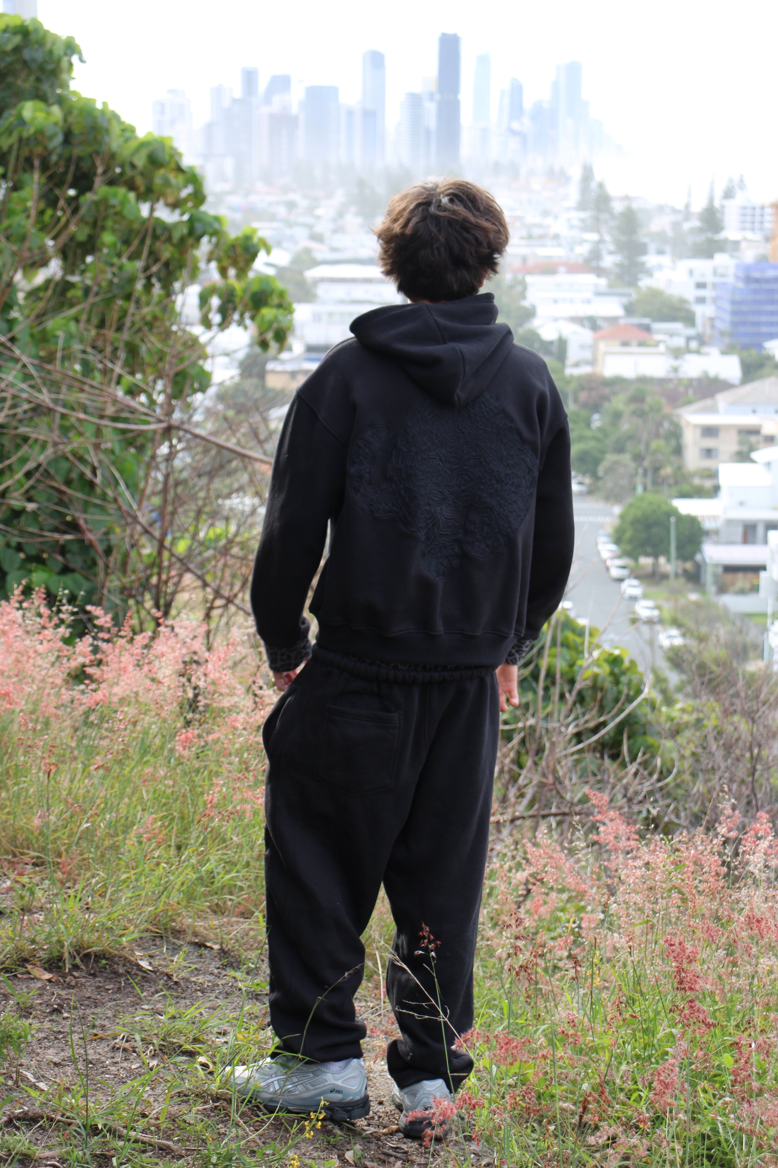 VYNL COLLECTIVE BLACK TRACKSUIT SET